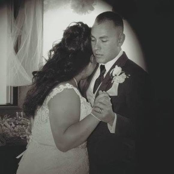 Meet your Posher, Josh - Picture 1 of 1